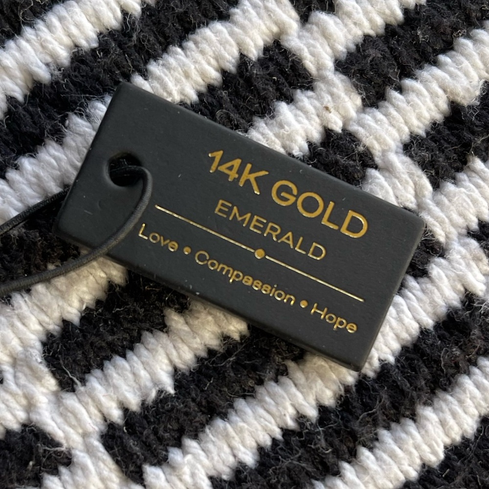 14k Gold Ring - Picture 4 of 5